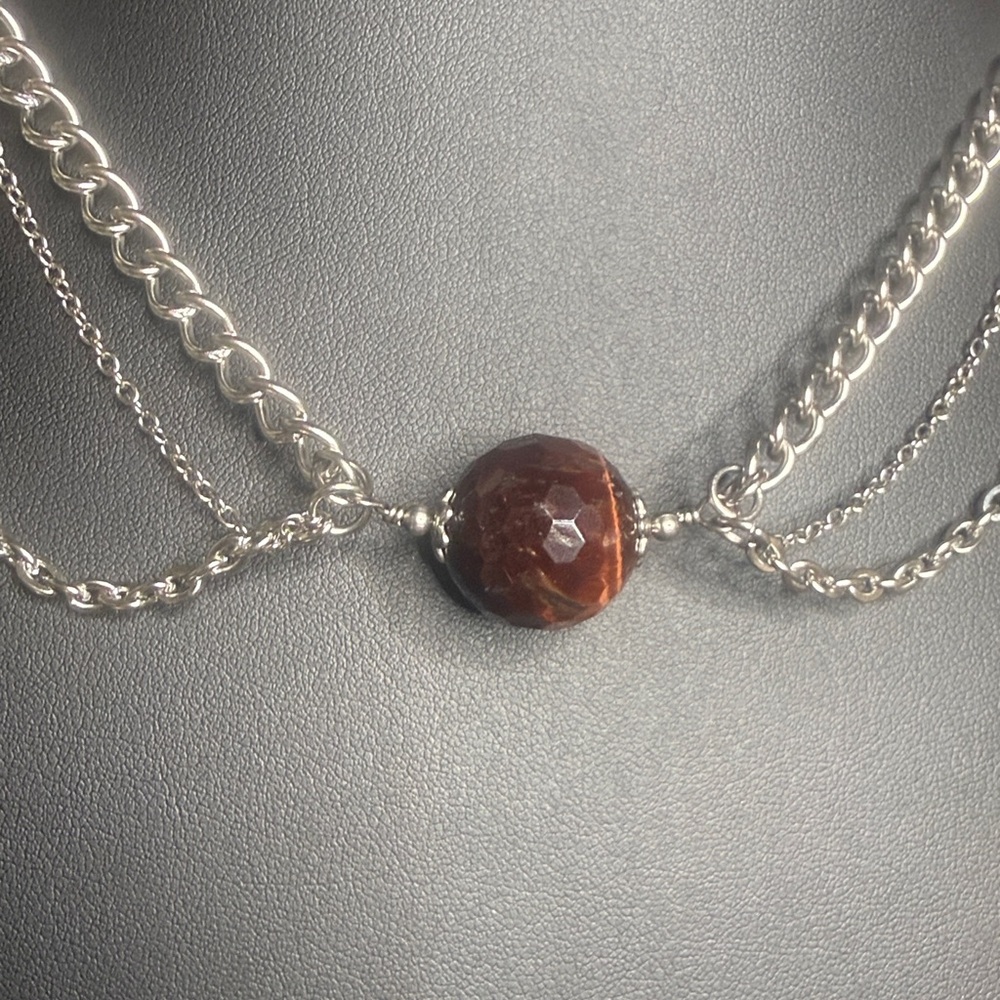 Tigress #2 Red Tigers Iron Eye Faceted Collarbone Necklace Stainless Steel - Picture 4 of 5